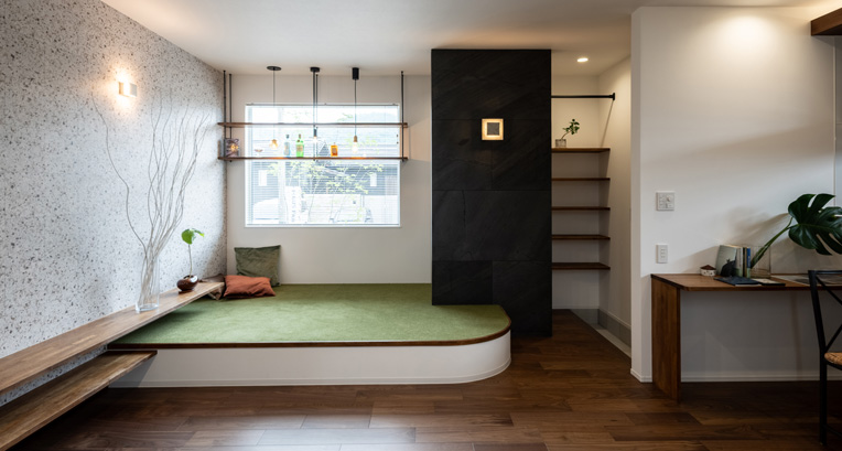 家族が思い思いにくつろげるリビング